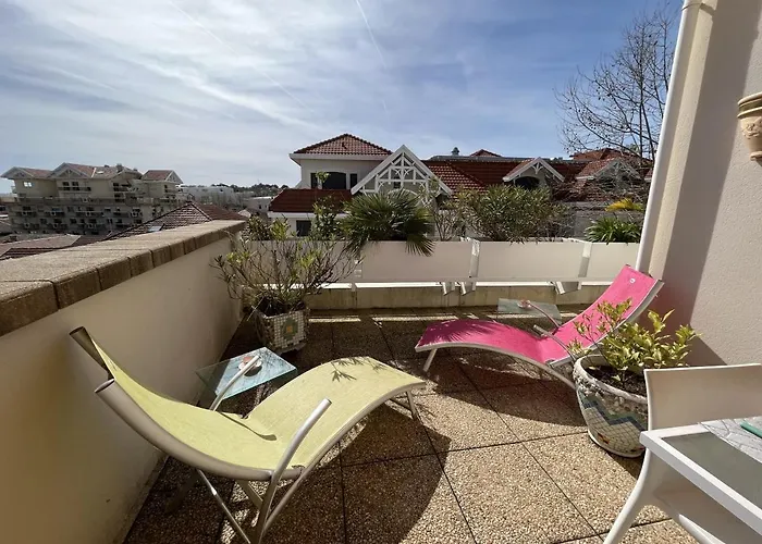 T3 Centre Avec Terrasse, Parking Et Menage Inclus - Fr-1-374-206 アルカション