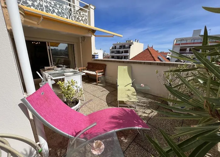 アパート T3 Centre Avec Terrasse, Parking Et Menage Inclus - Fr-1-374-206