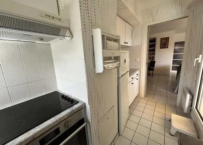 T3 Centre Avec Terrasse, Parking Et Menage Inclus - Fr-1-374-206 アパート *